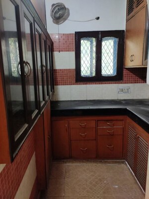 Kitchen in 1 RK Villa at Sector 56 – for Rent