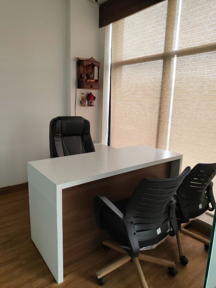 Team Area, akshar-business-park Commercial Office Space 760 Sq.Ft. In Vashi Sector 19f Navi Mumbai 9904721