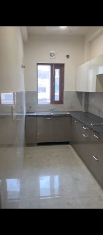 Kitchen in 3 BHK Builder Floor at RPS Palm Drive, Sector 88 – for Rent