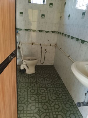 Bathroom in 2 BHK Apartment at Fatorda – for Sale