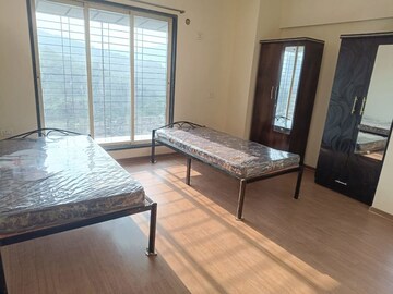 Bedroom in  Pg at Kavesar – for Rent