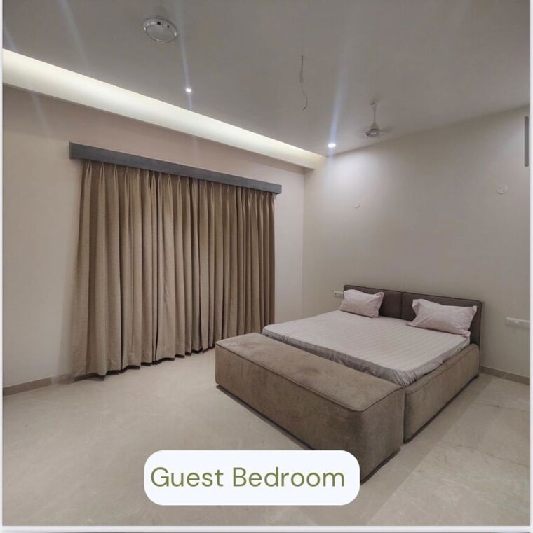 Bedroom, sector 4 6 Bedroom 350 Sq.Yd. Independent House In Sector 4 Panchkula 9904567