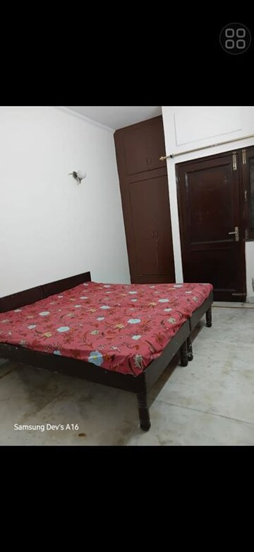Bedroom in 3 BHK Apartment at Malviya Nagar – for Rent