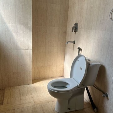 Bathroom in 2 BHK Apartment at Supertech The Romano, Sector 118 – for Rent