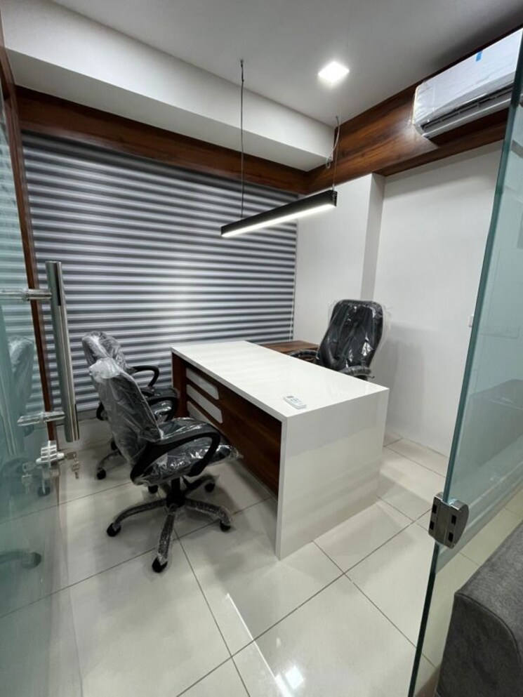 Team Area, prahlad nagar Commercial Office Space 515 Sq.Ft. In Prahlad Nagar Ahmedabad 9904827