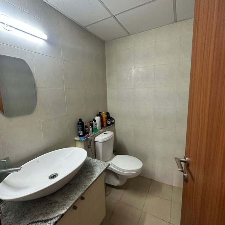 Bathroom, bhartiya-nikoo-homes 2 Bedroom 1056 Sq.Ft. Apartment In Kannur Bangalore 9904849