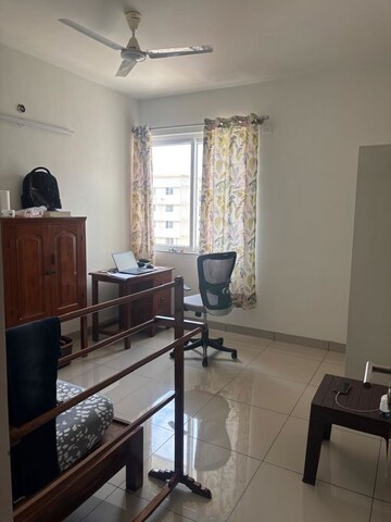 Kitchen in 2 BHK Apartment at Prestige Royale Gardens, Gantiganahalli – for Rent