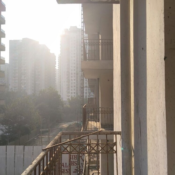 Exterior View, supertech-the-romano 2.5 Bedroom 1260 Sq.Ft. Apartment In Sector 118 Noida 9904861