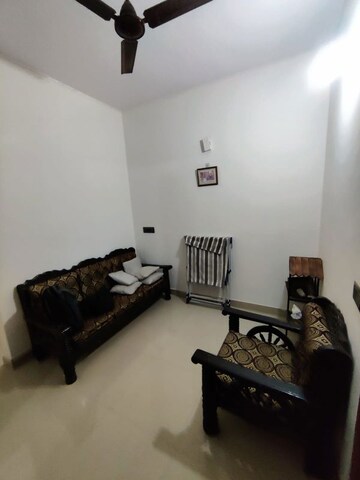 Living Room in 1 BHK Independent House at Dharam Colony – for Rent