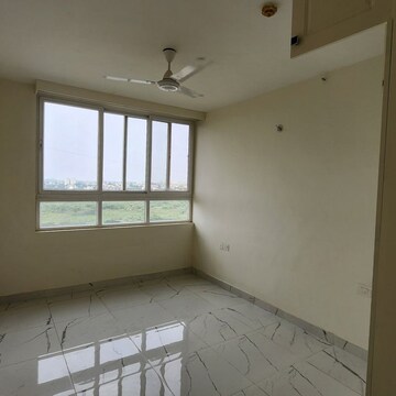 Room in 2 BHK Apartment at Vajram Essenza, Thanisandra Main Road – for Rent