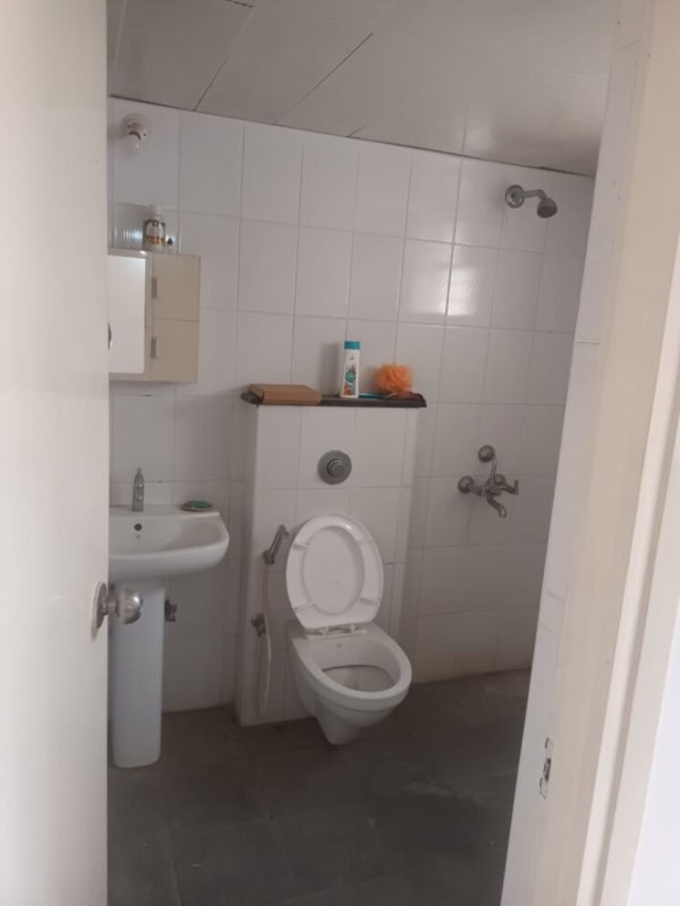 Bathroom, manish nagar 2 Bedroom 1250 Sq.Ft. Apartment In Manish Nagar Nagpur 9904900