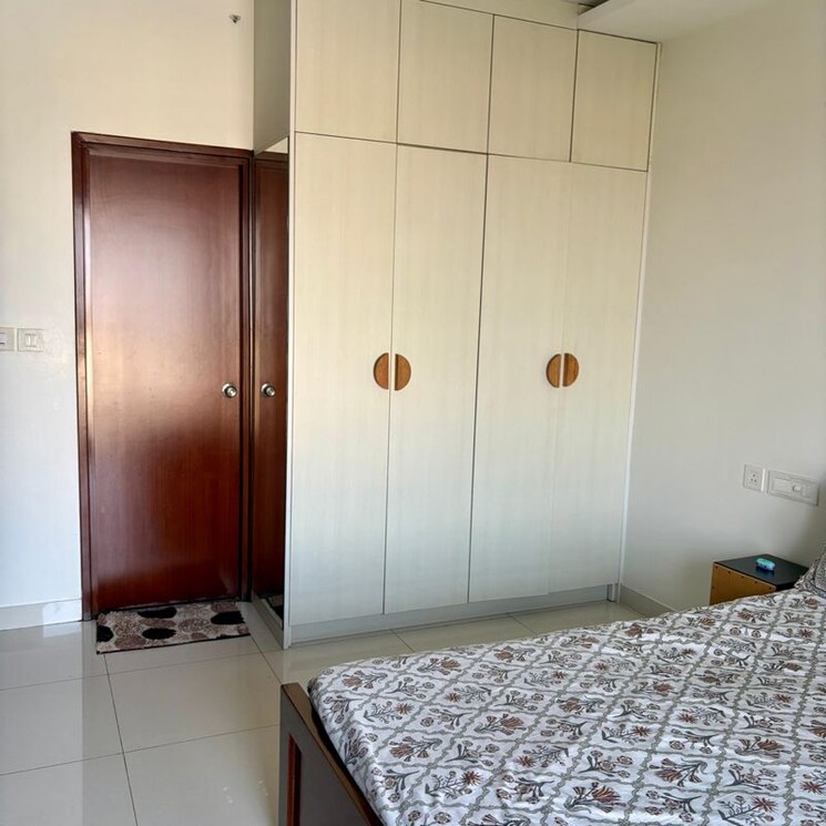 Bathroom, puravankara-palm-beach 2 Bedroom 1232 Sq.Ft. Apartment In Essel Gardens Bangalore 9904909