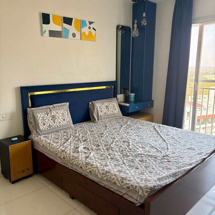 Bedroom, puravankara-palm-beach 2 Bedroom 1232 Sq.Ft. Apartment In Essel Gardens Bangalore 9904909