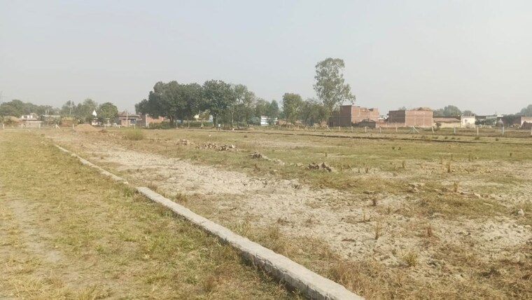 undefined, gauhania  1000 Sq.Ft. Plot In Gauhania Allahabad 9889365
