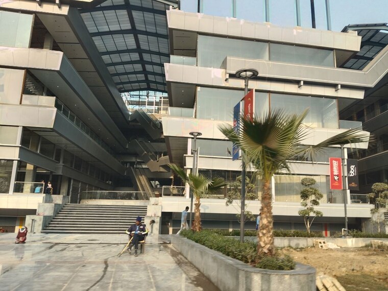 Exterior View, ska-arcadia Commercial Shop 185 Sq.Ft. In Wave City Ghaziabad 9904924