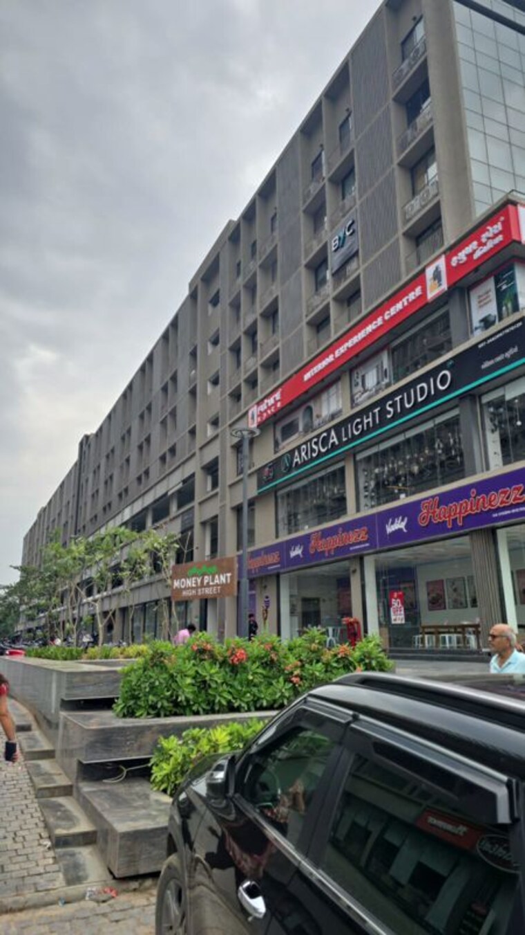 Exterior View, gota Commercial Office Space 870 Sq.Ft. In Gota Ahmedabad 9894078