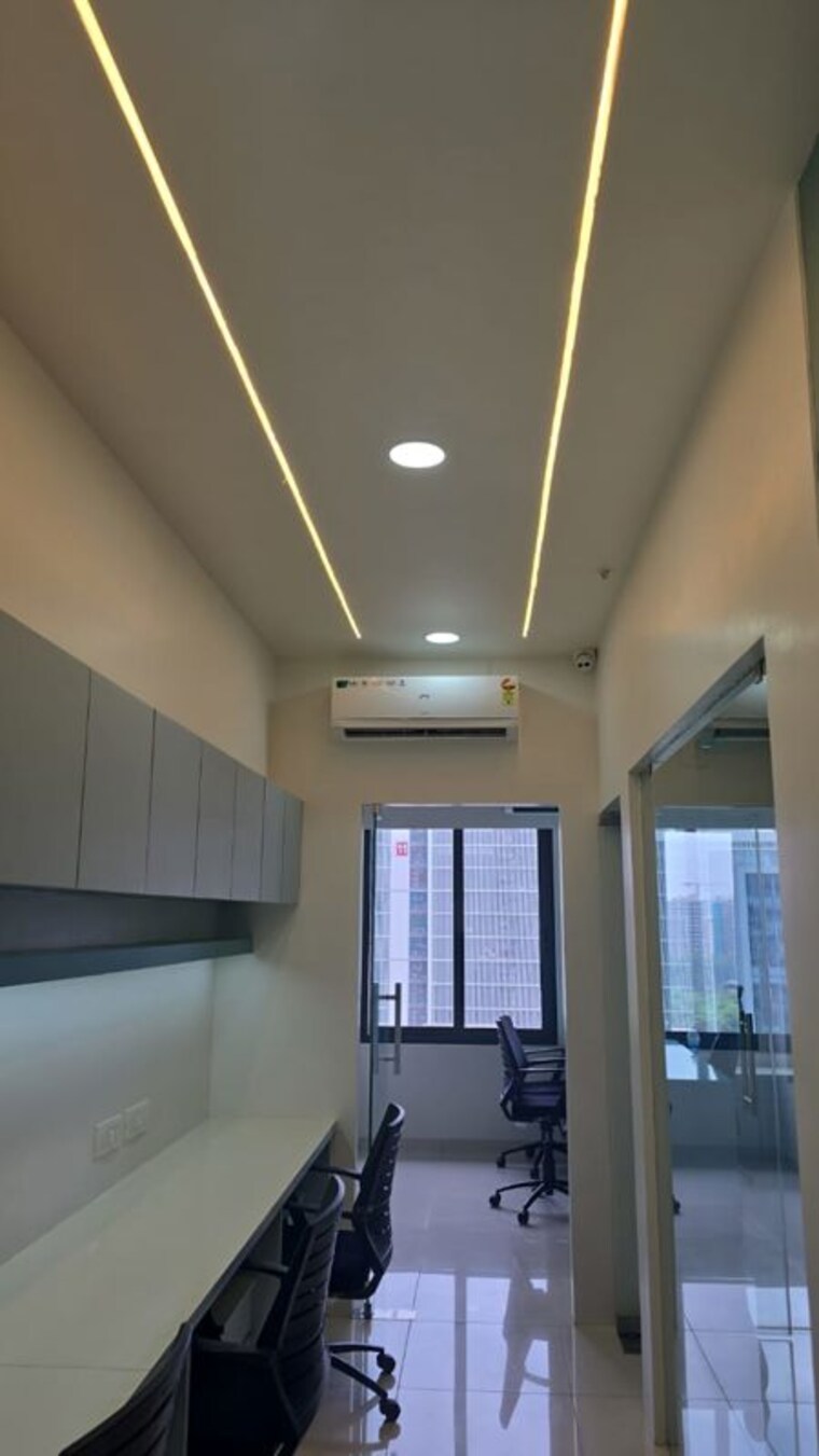 Team Area, gota Commercial Office Space 870 Sq.Ft. In Gota Ahmedabad 9894078