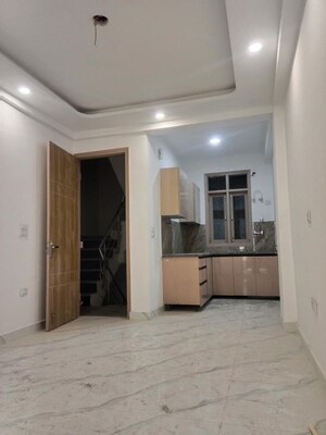 Building Lobby in 1 BHK Builder Floor at Neb Sarai – for Rent