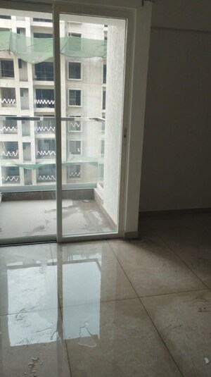 Room in 3 BHK Apartment at Vilas Javdekar Yashone Eternitee, Hinjewadi – for Rent