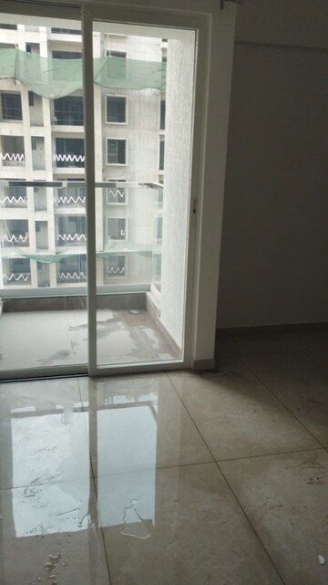 Room in 3 BHK Apartment at Vilas Javdekar Yashone Eternitee, Hinjewadi – for Rent