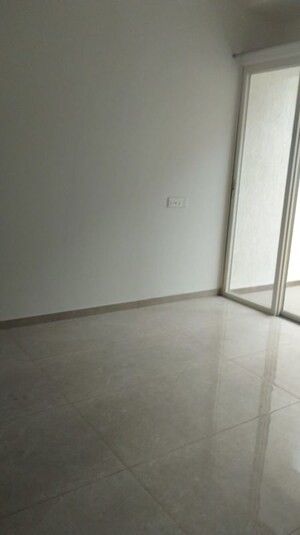 Room in 3 BHK Apartment at Vilas Javdekar Yashone Eternitee, Hinjewadi – for Rent