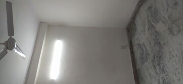 Room in 1 BHK Builder Floor at Khirki Extension – for Rent