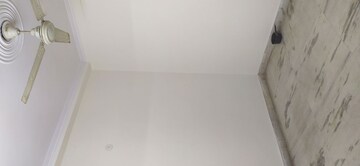 1 BHK Builder Floor For Rent in Khirki Extension