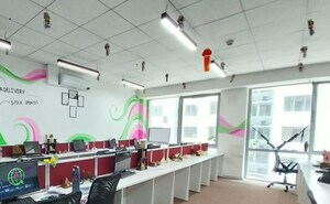  Office Space For Rent in Rustomjee Central Park Commercial, Andheri East