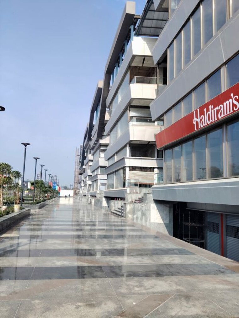 Exterior View, ska-arcadia Commercial Shop 343 Sq.Ft. In Wave City Ghaziabad 9905041