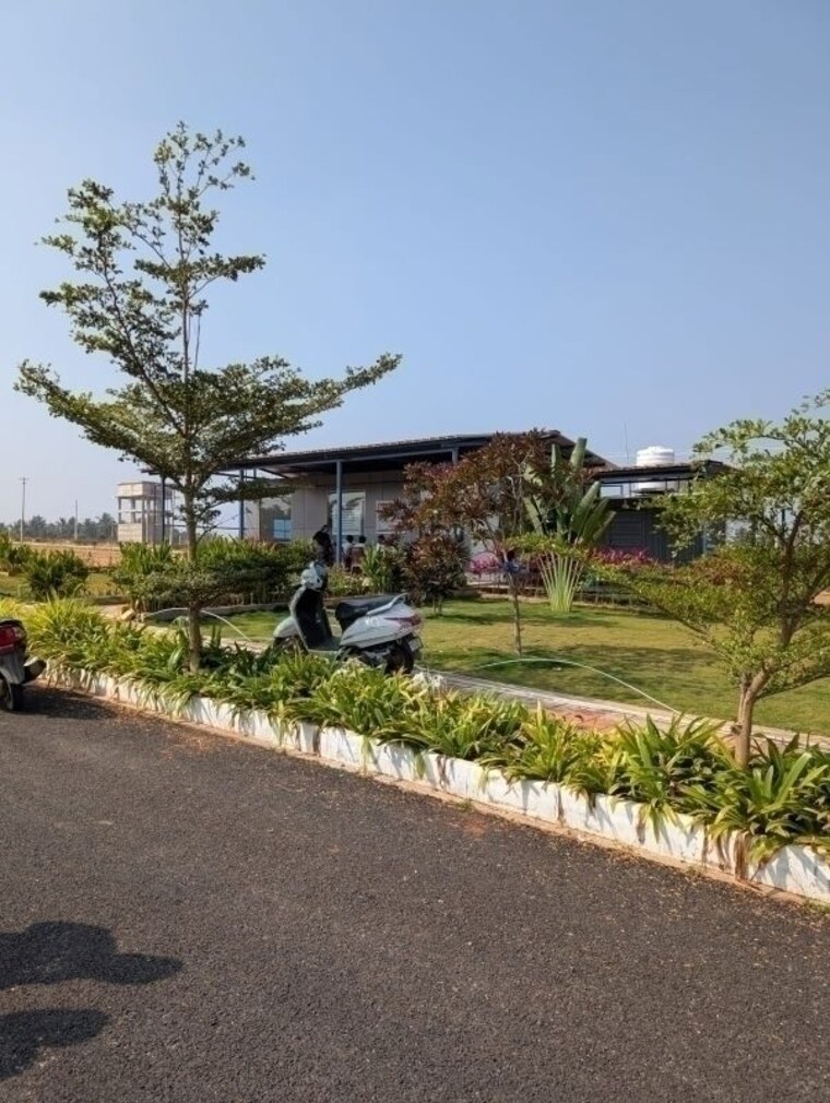 undefined, nagasandra  1500 Sq.Ft. Plot In Nagasandra Bangalore 9905062