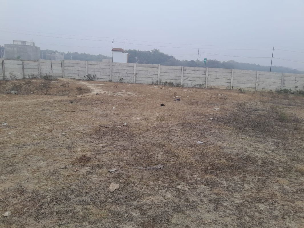 Plot For Sale in Neelendras Amity Greens