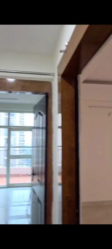 Furnished Amenities in 3.5 BHK Apartment at Sector 16c Greater Noida – for Rent