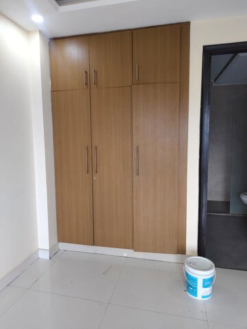 Furnished Amenities in 3 BHK Builder Floor at Sector 57 – for Rent