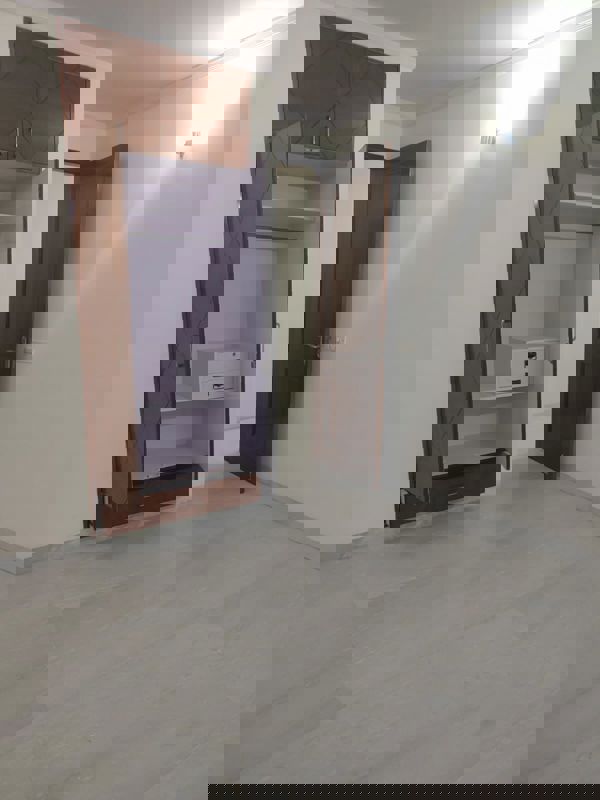 2 BHK Builder Floor For Rent in Sarvapriya Vihar