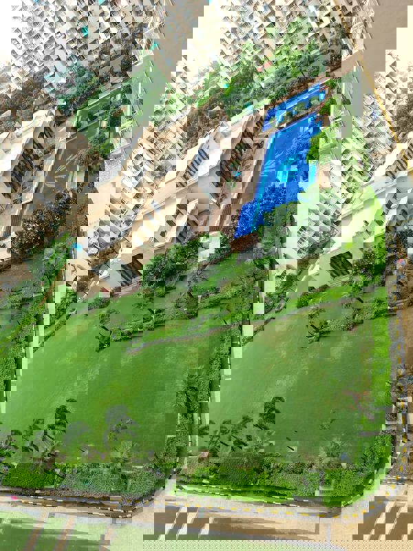 3 BHK + Servant Room 1850 Sq.Ft. Apartment in Emaar Palm Gardens