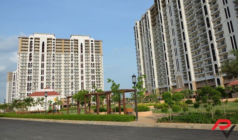 Exterior View, dlf-new-town-heights-ii 3 Bedroom 1845 Sq.Ft. Apartment In Sector 86 Gurgaon 9905204