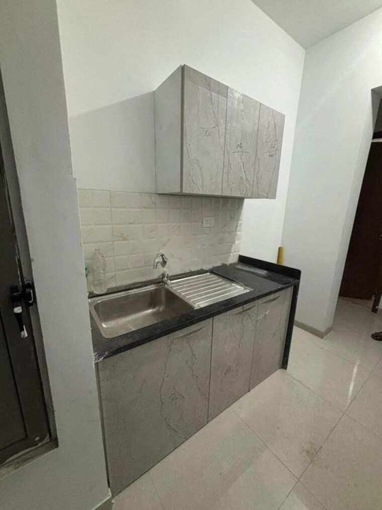 Kitchen, kalpataru-immensa 1 Bedroom 908 Sq.Ft. Apartment In Kolshet Road Thane 9905226