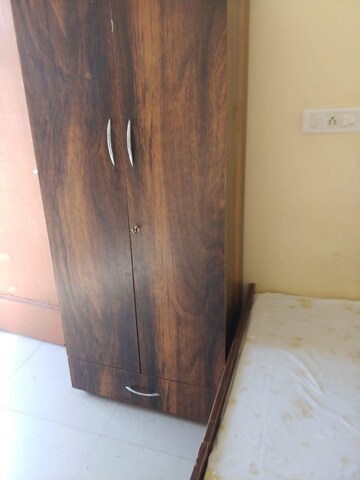 Furnished Amenities in 1 RK Independent House at Sector 21 – for Rent