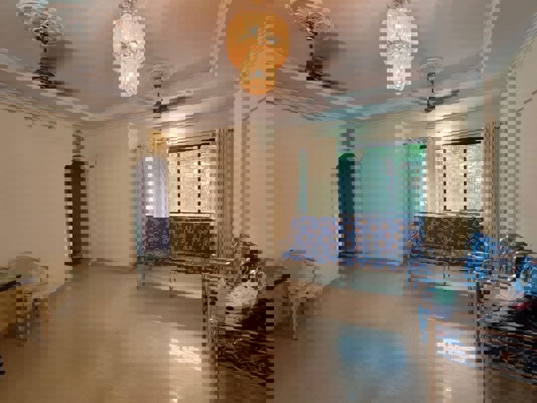 1 BHK Apartment For Rent in Crescent sky Heights