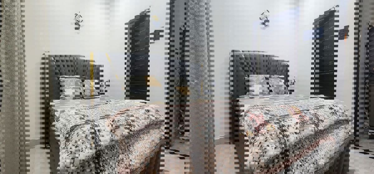 3 BHK Builder Floor For Rent in Saket