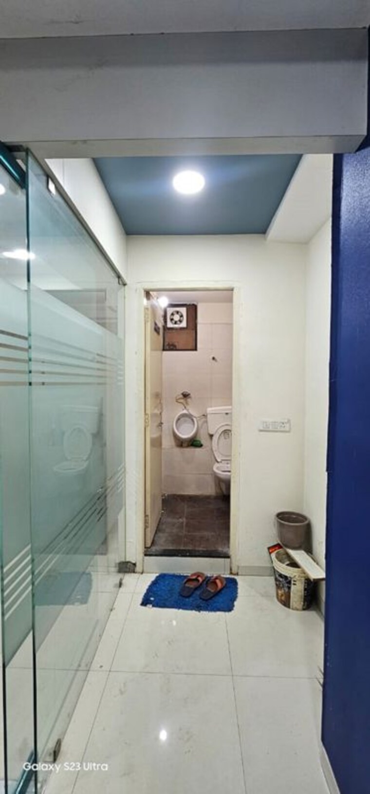 Bathroom, science city Commercial Office Space 730 Sq.Ft. In Science City Ahmedabad 9905279