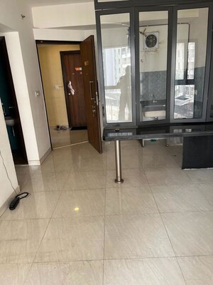 Room in 2 BHK Apartment at Lodha Crown Quality Homes, Majiwada – for Rent