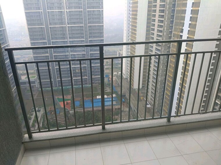 Balcony, godrej-woods 2 Bedroom 1255 Sq.Ft. Apartment In Sector 43 Noida 9905299