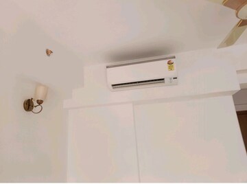 2 BHK Apartment For Rent in Godrej Woods, Sector 43