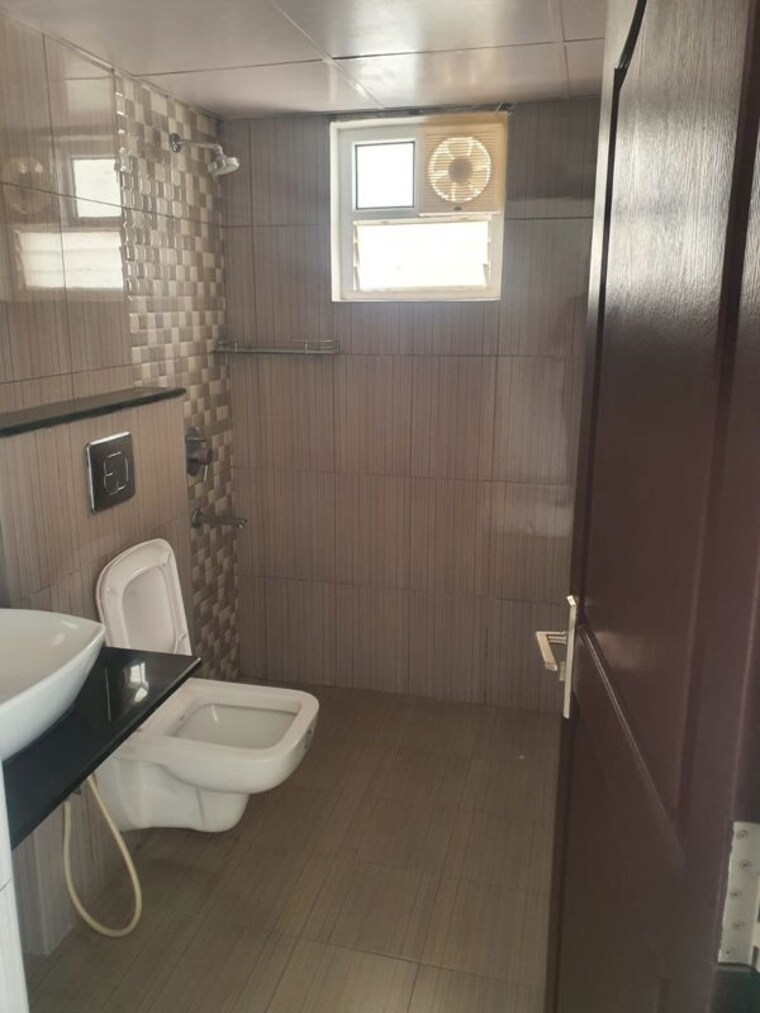 Bathroom, hoysala-ace 3 Bedroom 1450 Sq.Ft. Apartment In Sahakara Nagar Bangalore 9905310