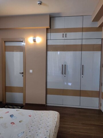 Room in 3 BHK Apartment at M3M Marina, Sector 68 – for Rent