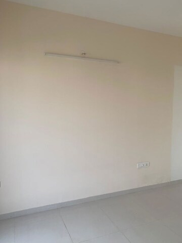 Room in 3 BHK Apartment at Kanakia Levels, Malad East – for Sale