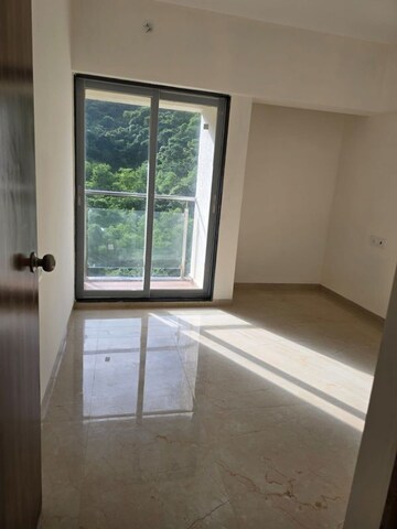 Room in 3 BHK Apartment at Mahavir Square, Manpada – for Rent