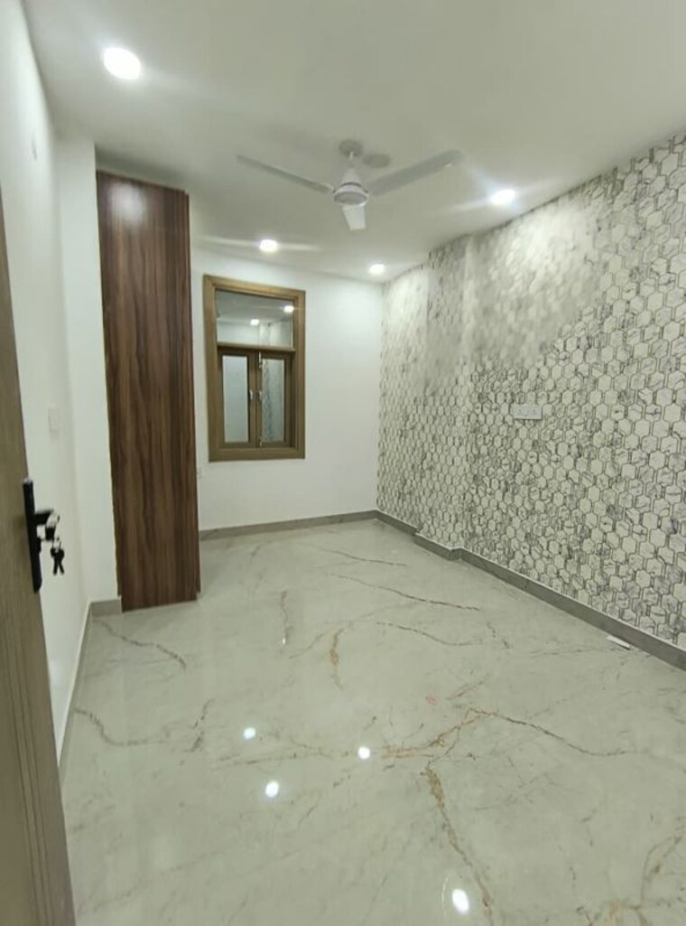 Room, govindpuri 2 Bedroom 540 Sq.Ft. Builder Floor In Govindpuri Delhi 9905362