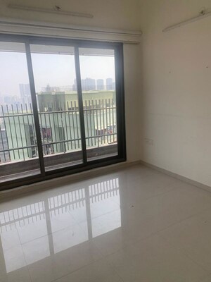 Room in 4 BHK Apartment at Kanakia Levels, Malad East – for Sale